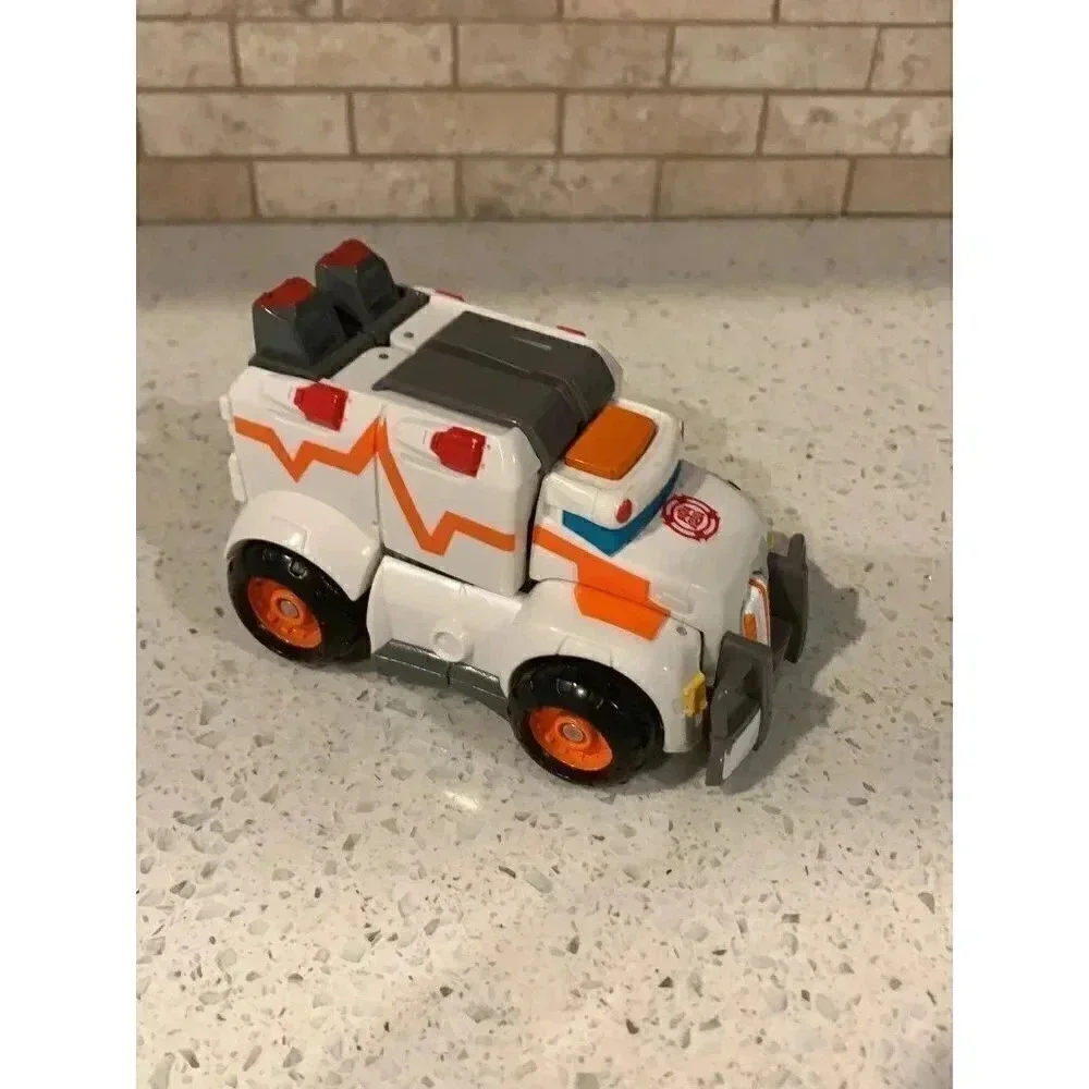 Rescue‎ Bots Playskool Heroes Medix the Doc-Bot. Bz